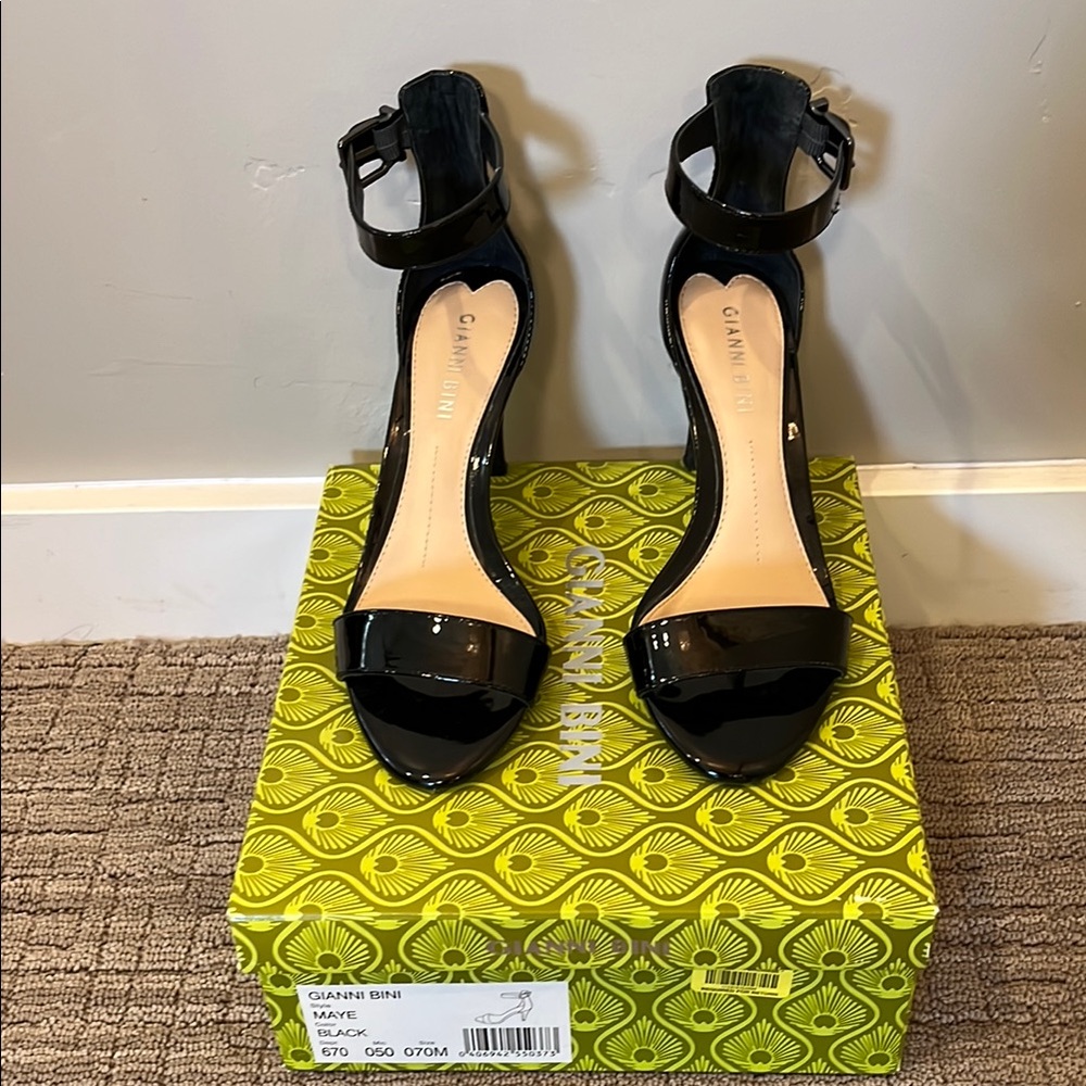 Gianni Bini Black Heels Ankle-Strap Sandals